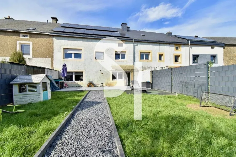 Aed - Renovated Terraced House with Garden in Messancy