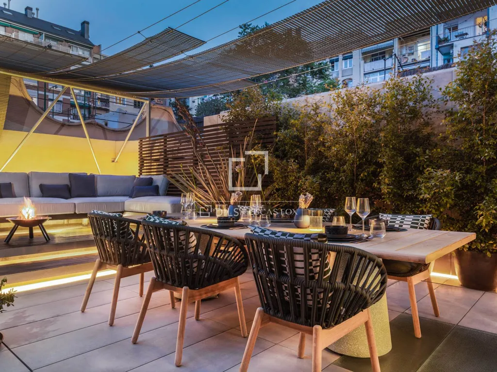 Terrazza - Luxury Apartment with Terrace in Eixample, Barcelona