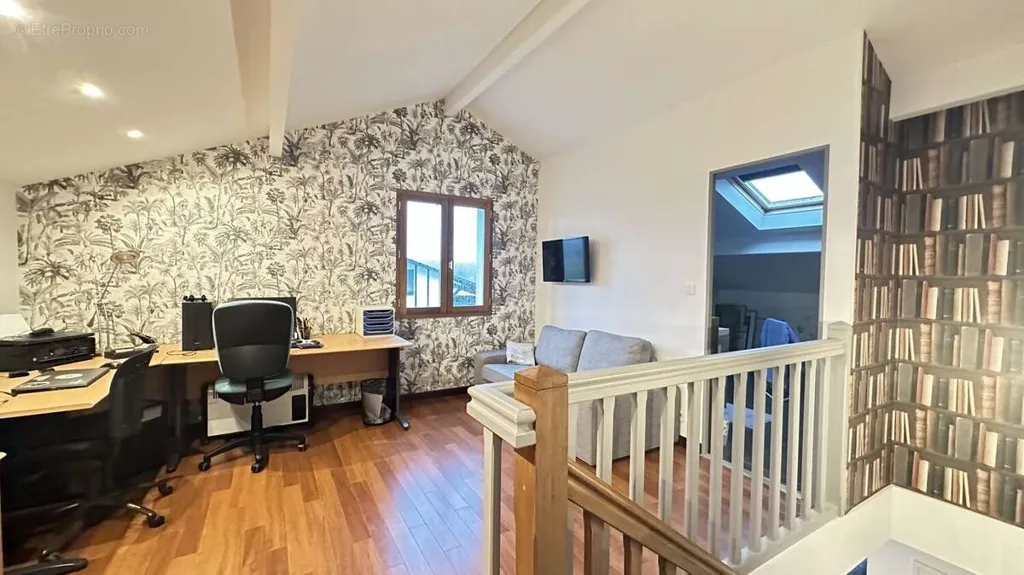 Bureau - Maison Basque avec Piscine à Mouguerre