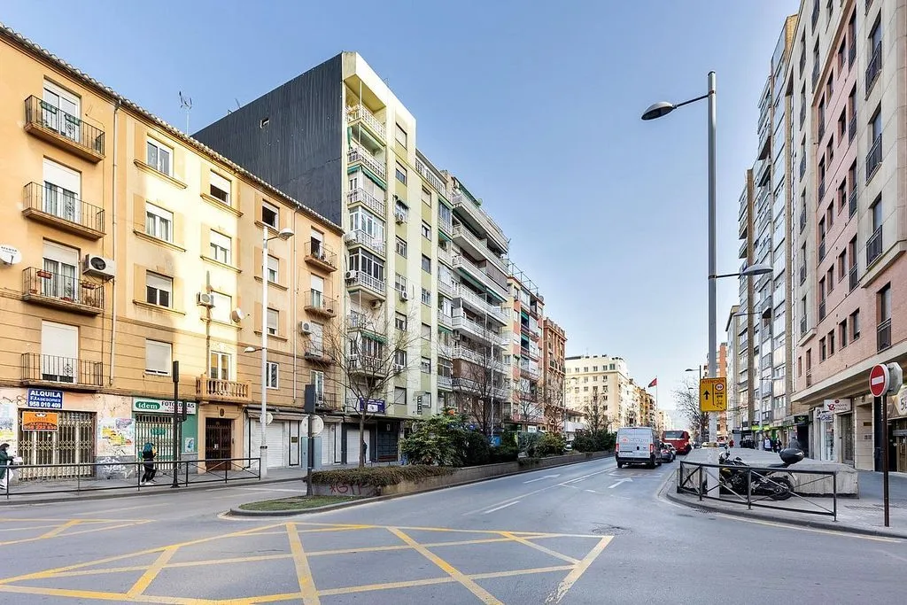 2-toaline korter asukohas Granada