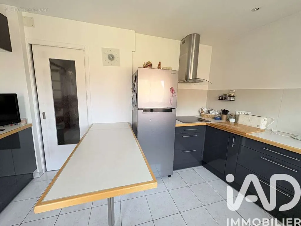 Cuisine - Maison de Ville avec Jardin et Garage à Draveil