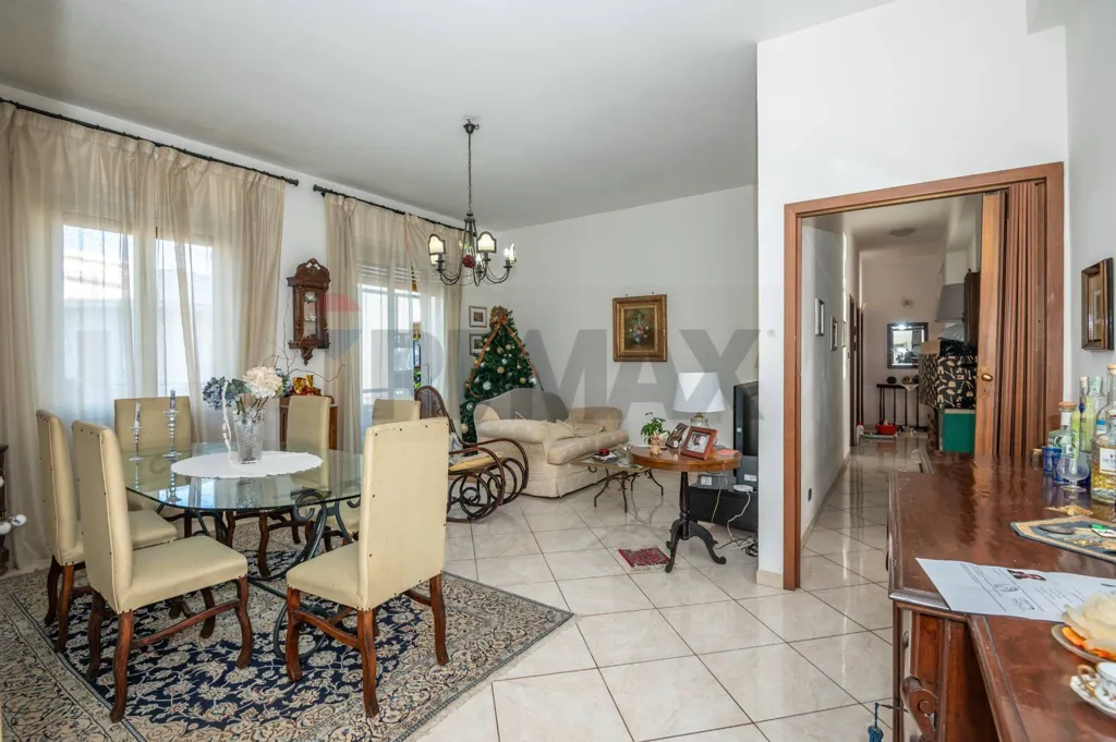 Söögituba - Penthouse Apartment with Balconies in Siracusa
