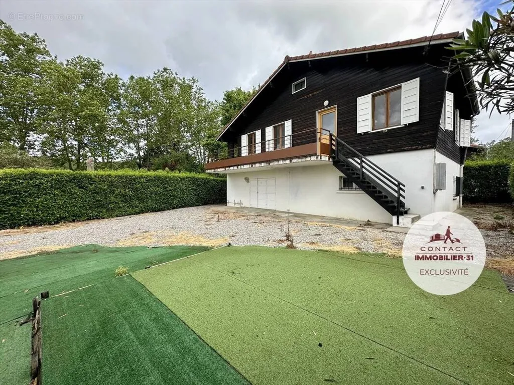 Exterior - Chalet-Style House with Terrace in Venerque