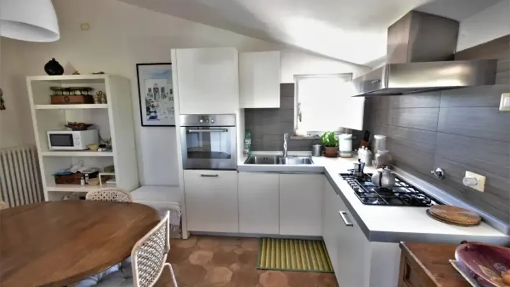Cuisine - Panoramic Apartment with Terrace in Perugia