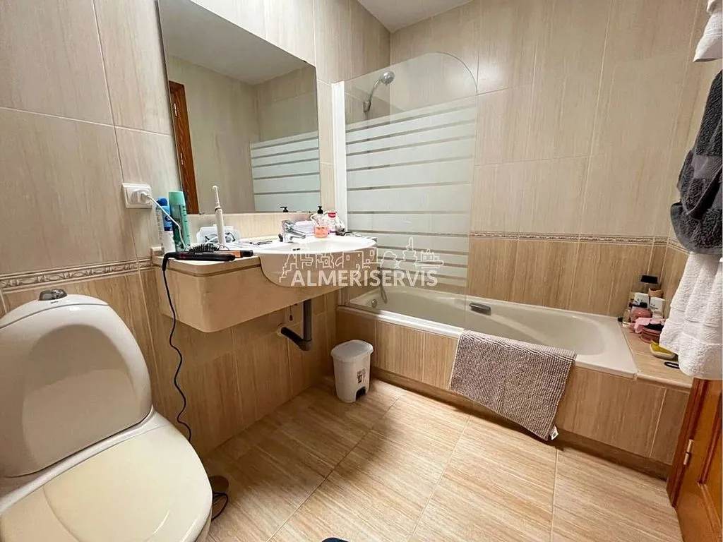 Salles de bain - Renovated Townhouse with Golf View in Almerimar
