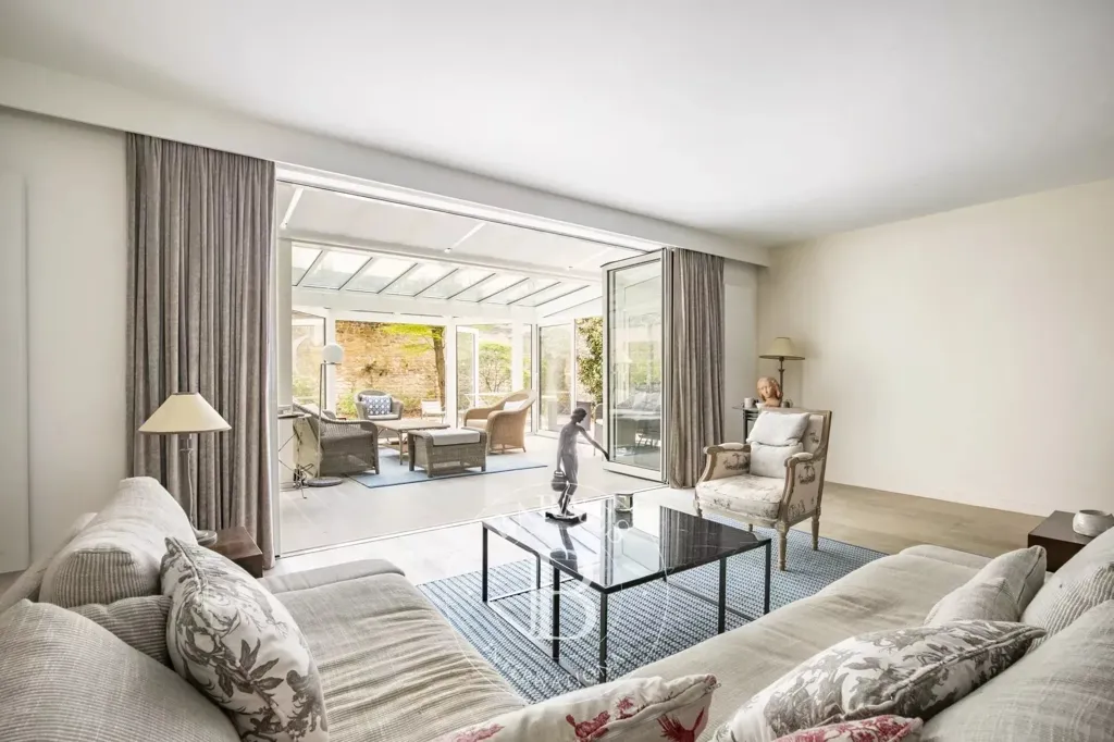 Séjour - Appartement Luxe avec Veranda à Paris
