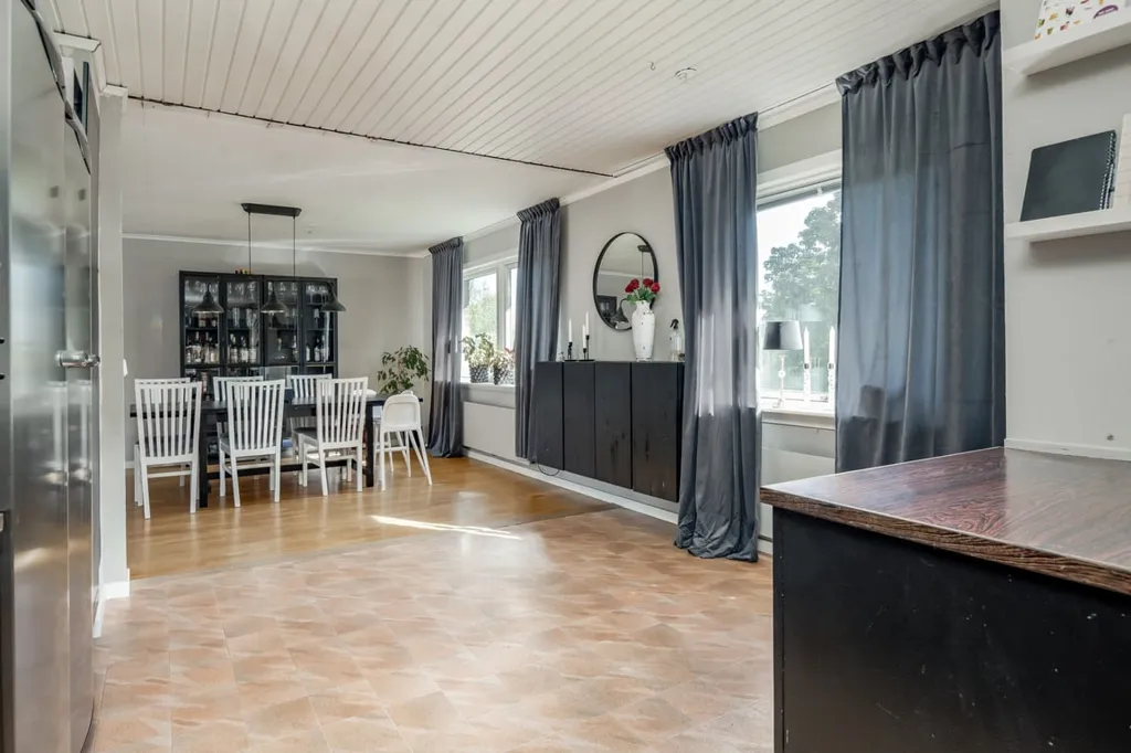 Salle à manger - Souterrain Villa with Garden on Quiet Street