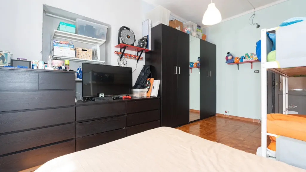 Magamistoad - 3-Bedroom Apartment with Balcony in Turin