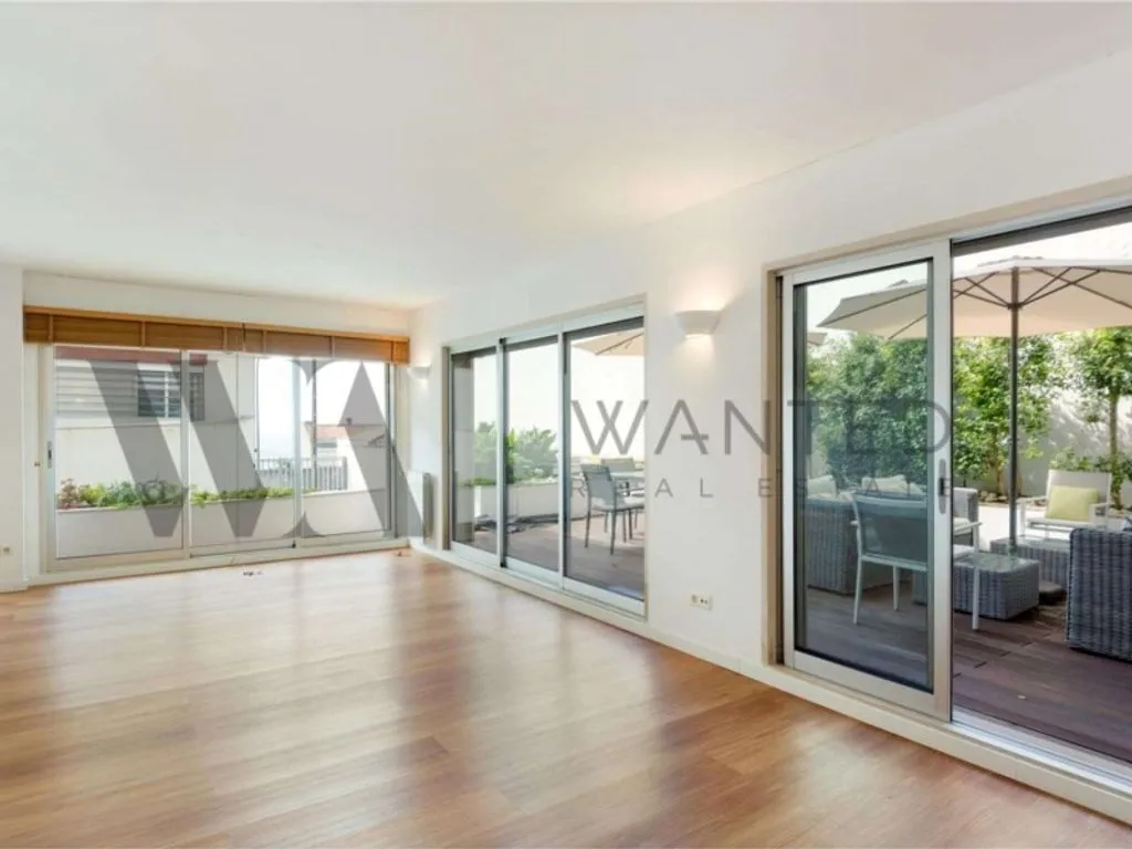 Séjour - Luxury Duplex Flat with Terrace in Oeiras