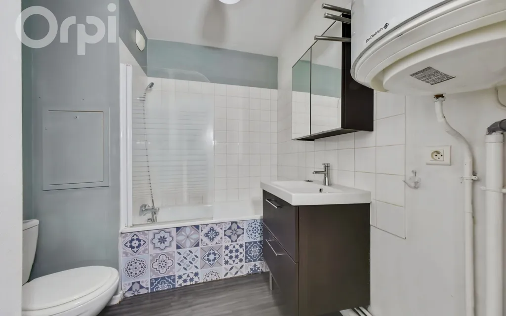 Vannitoad - Studio in Secure Residence with Lift in Senlis