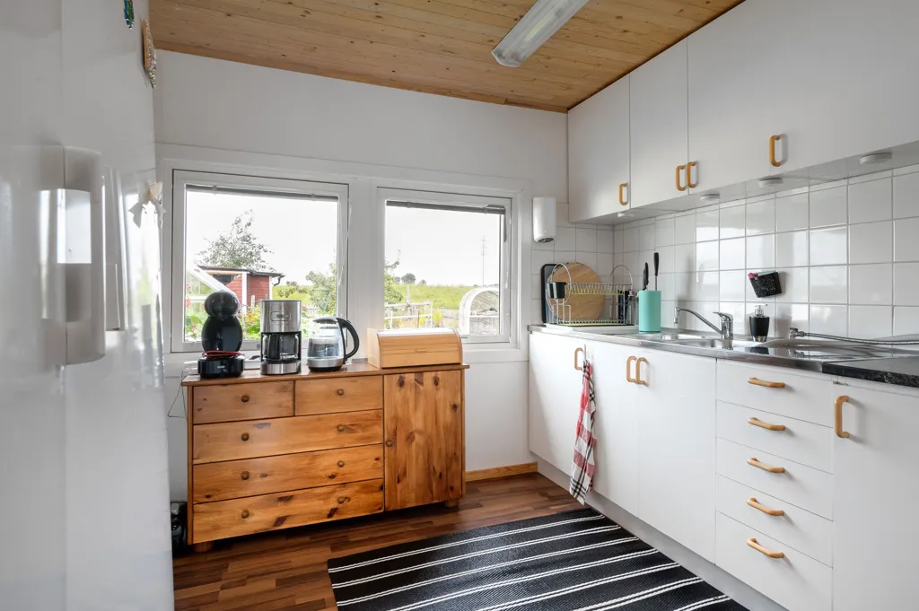 Cuisine - Cottage with Garden in Ullevivägen