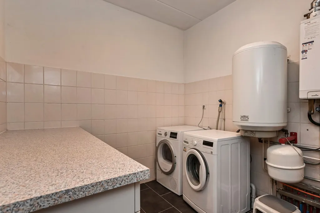 4-toaline korter asukohas Den Haag