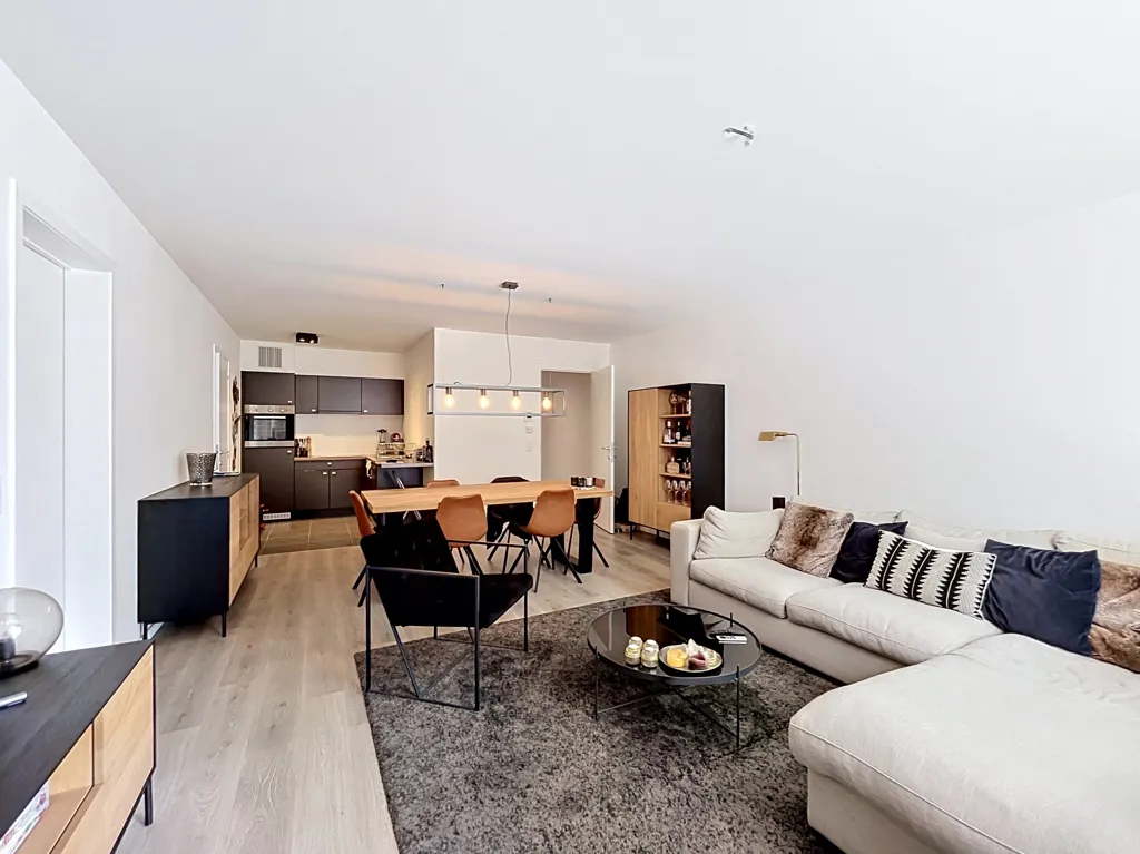Séjour - Appartement Moderne avec Terrasse près de la Gare de Bruges