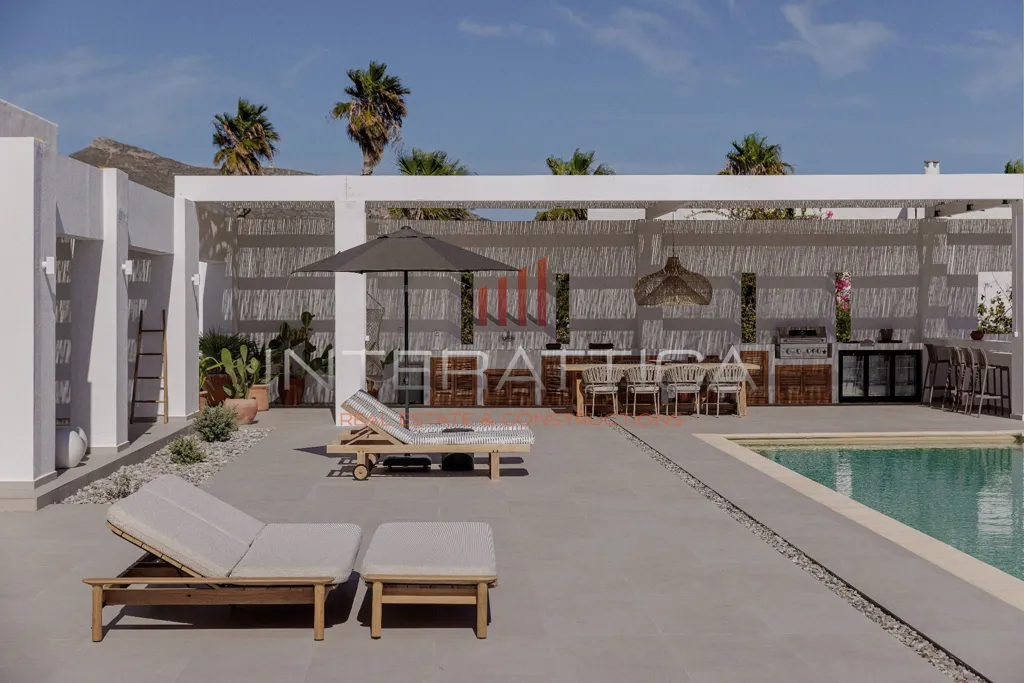 Bassein - Contemporary Villa with Sea View in Paros