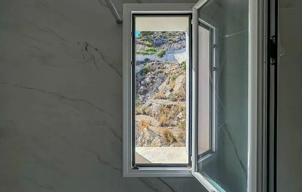 Salles de bain - Villa with Pool and Terrace in Altea la Vella