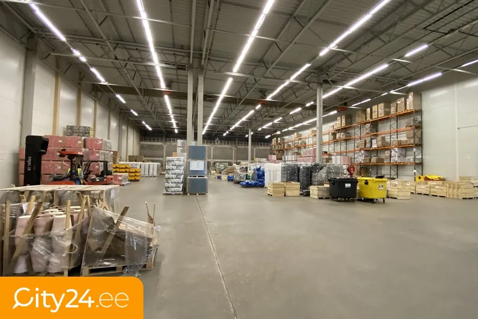 Toad - Modernised Warehouse with Office Space in Ķekava