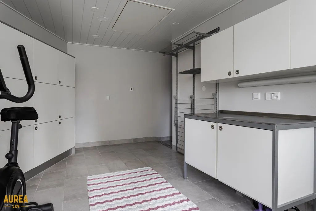 Lavanderia - Modernised Detached House with Garden in Ii