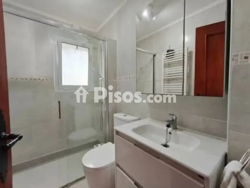 Bagni - Corner Flat with Garden View in Barranco Parra