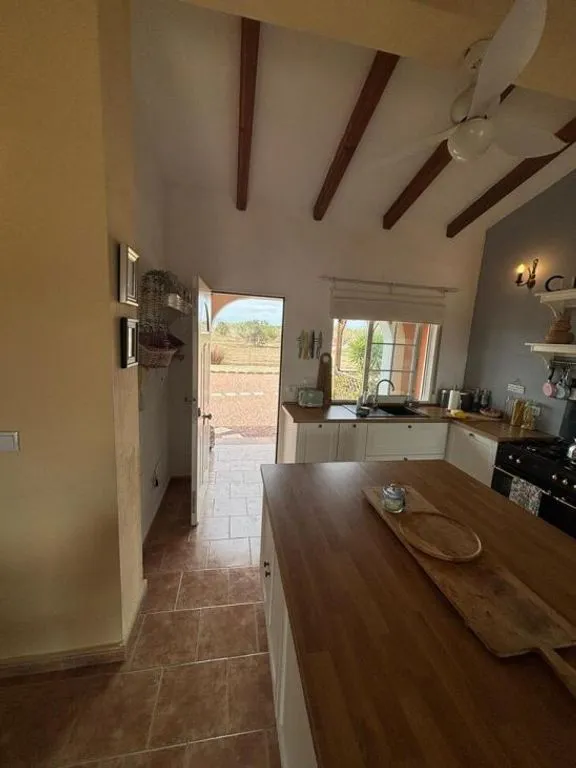 Cuisine - Luxury Farmhouse with Pool in Dolores