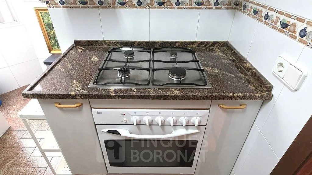 Cuisine - Furnished Flat with Elevator in Nou Eixample Sud, Tarragona