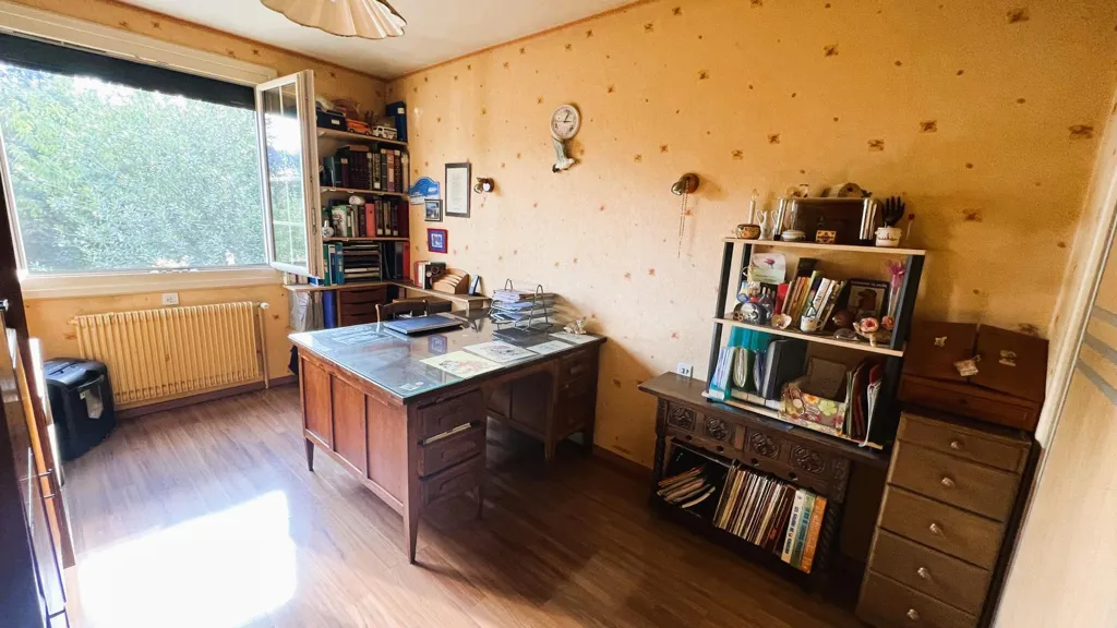 Bureau - Villa avec Panneaux Solaires à Dardilly