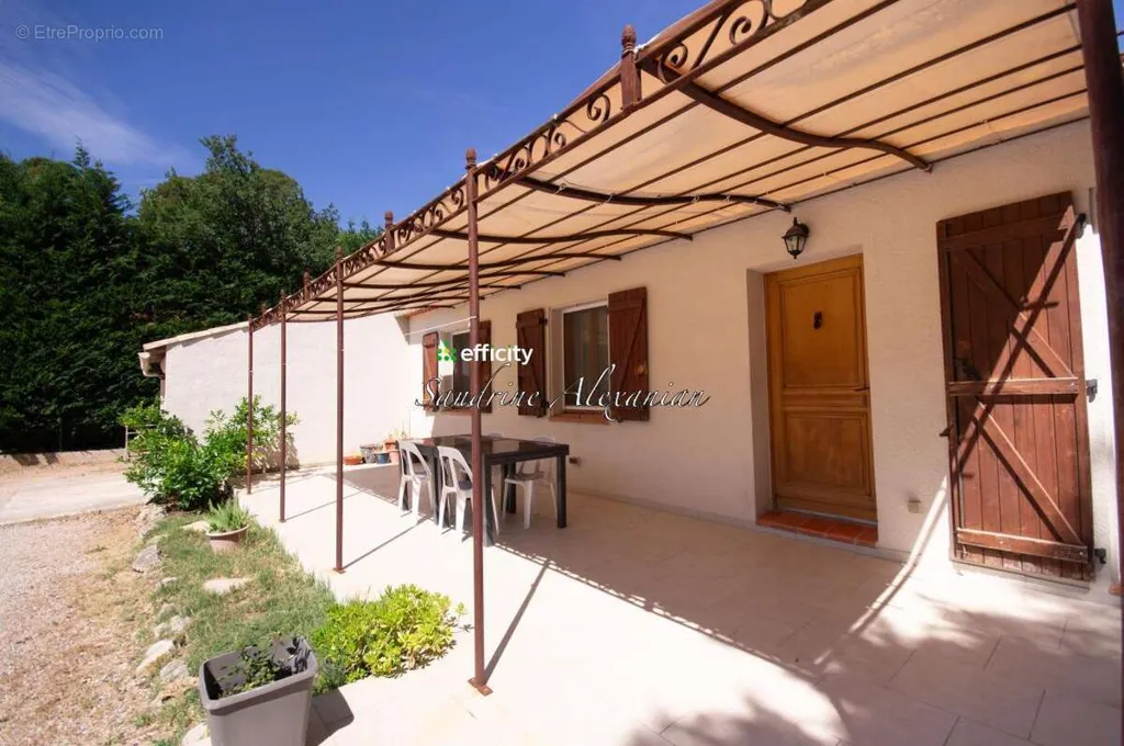 Terrazza - Family House with Pool in Le Thoronet