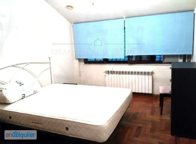 Bedrooms - Apartment with Lift in Salamanca Centre