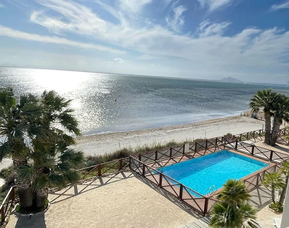 Piscine - Modern Apartment with Sea View in Manga