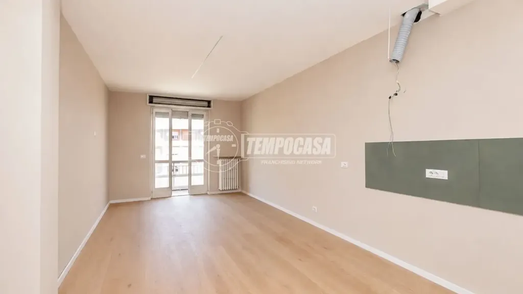 Toad - Fully Refined Apartment with Balcony in Fossano