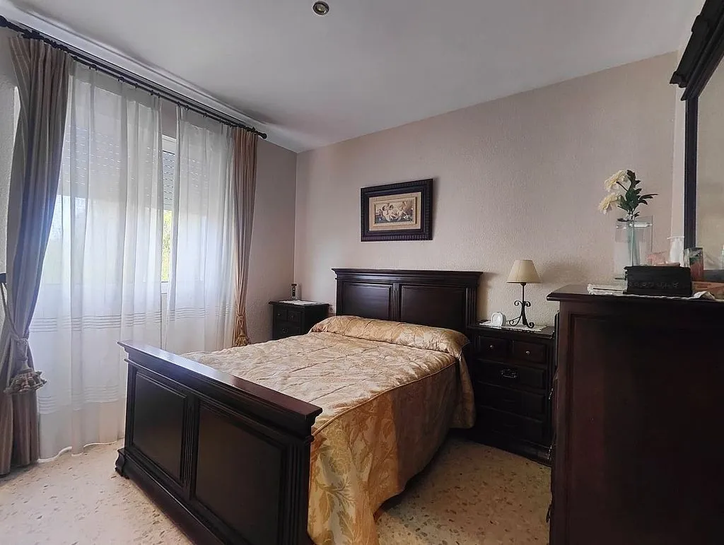 Chambres - Apartment with Balcony in Los Palacios