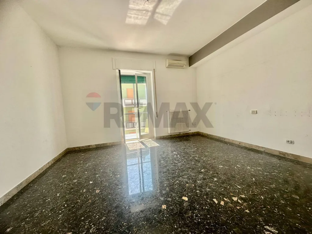 Toad - Spacious Apartment with Balcony in Matera