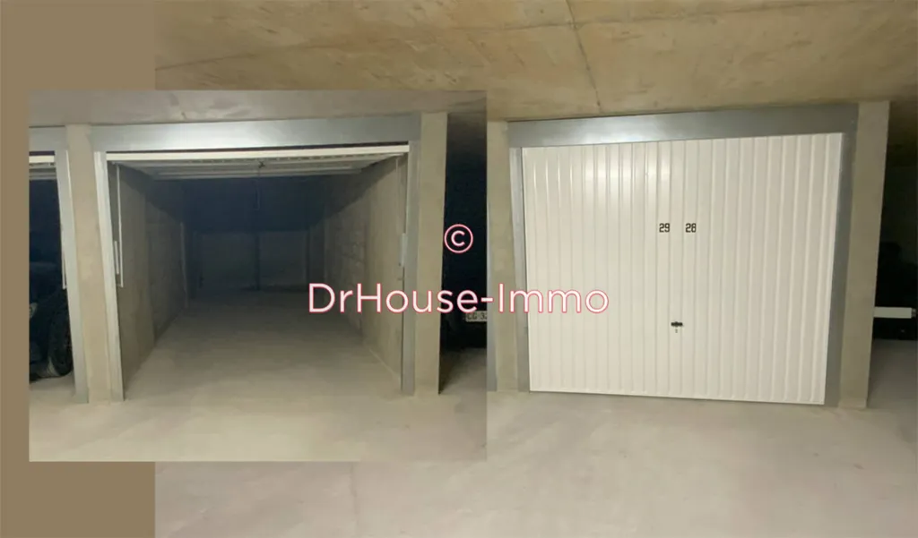 Garage - Modern Apartment with Loggia in Lyon 8th