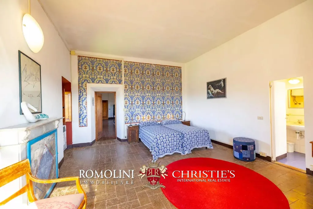 Magamistoad - Historical Villa with Pool in Chianti Hills