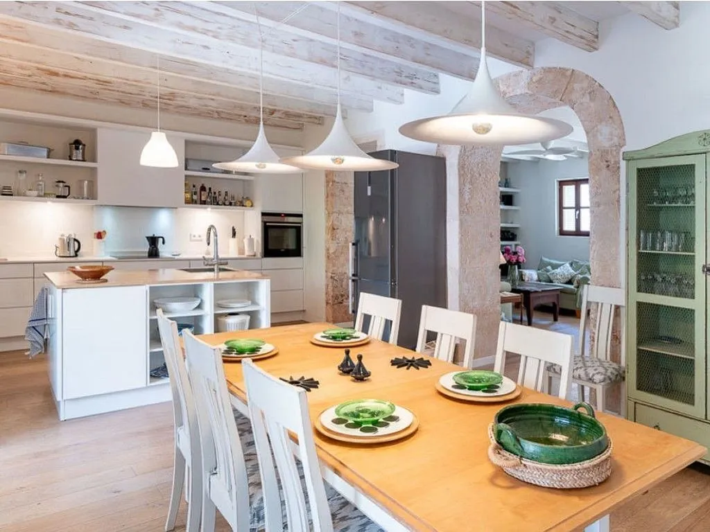 Söögituba - Charming Chalet with Pool in Campos