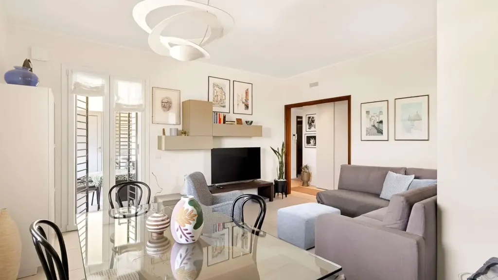 Elutuba - Luxury Villa with Private Garden in Cantù