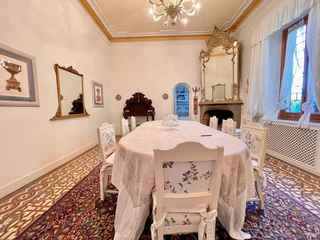 Söögituba - Period Villa with City View in Florence