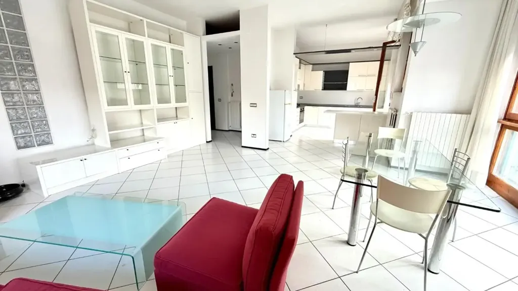 Séjour - Appartement 6 pièces à IT