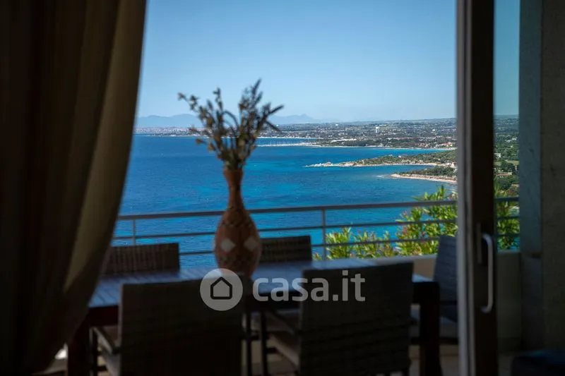 Salle à manger - Bifamiliar Villa with Sea View in Quartu Sant'Elena
