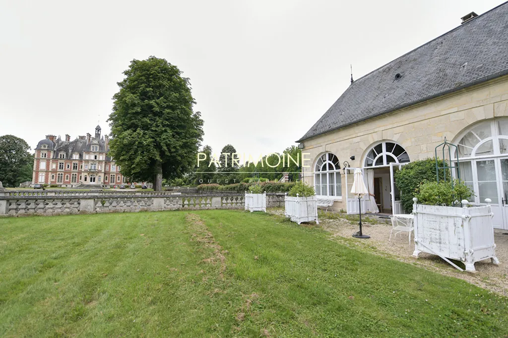 Välivaade - Triplex near Château de la Trousse, Ocquerre
