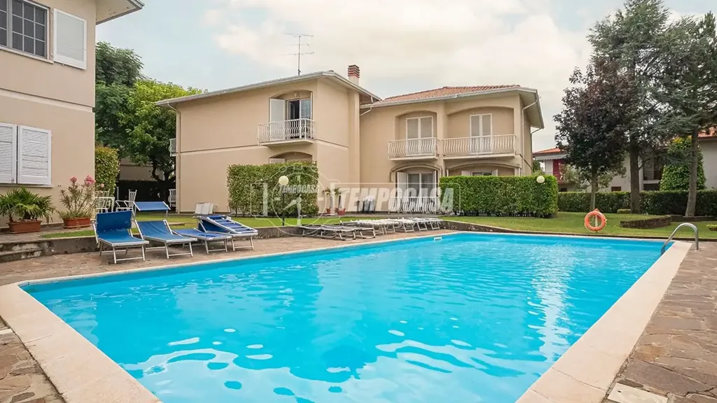 Piscine - Renovated Apartment with Pool in Sirmione