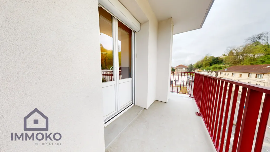 Balcony - T3 Apartment with Balcony in Montbéliard