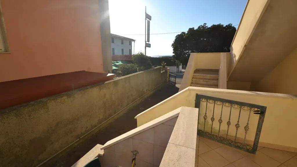 Pièces - Terraced Apartment with Sea View in Rosignano Solvay