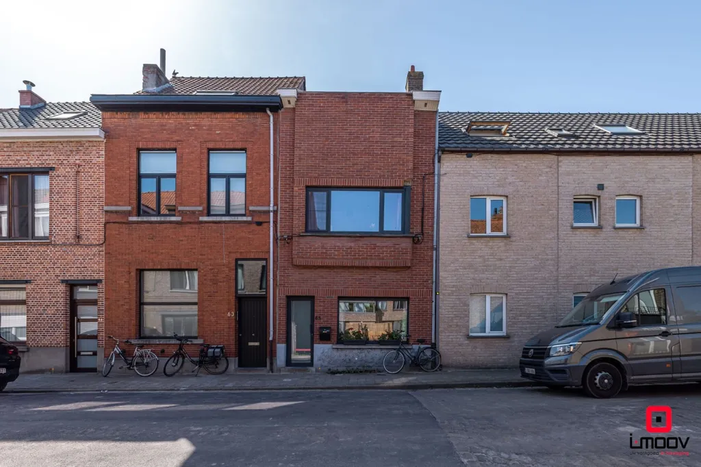 Extérieur - Maison Caractéristique avec Jardin à Gand