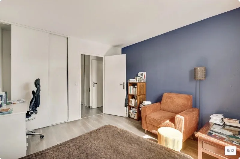 Magamistoad - 3-Bedroom Flat with Balcony in Bobigny
