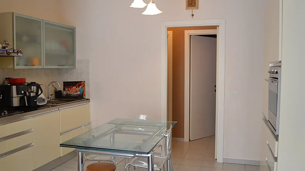 Cuisine - Trilocale with Balconies in Sovicille