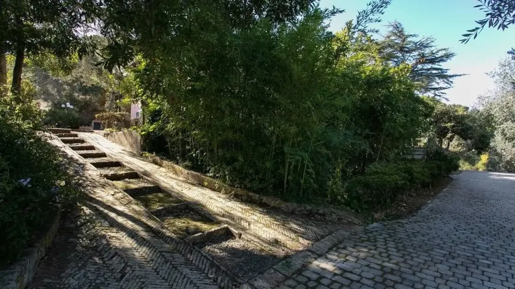 Välivaade - Historic Villa with Pool in Porto Azzurro