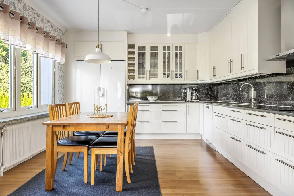 Cuisine - House with Garden in Fyrby, Norrköping