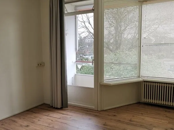 Pièces - 3-Bedroom Apartment with Garden in Veenendaal