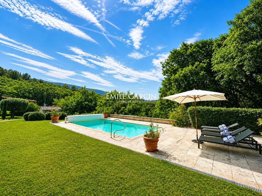Bassein - Luxury Villa with Pool near Ménerbes