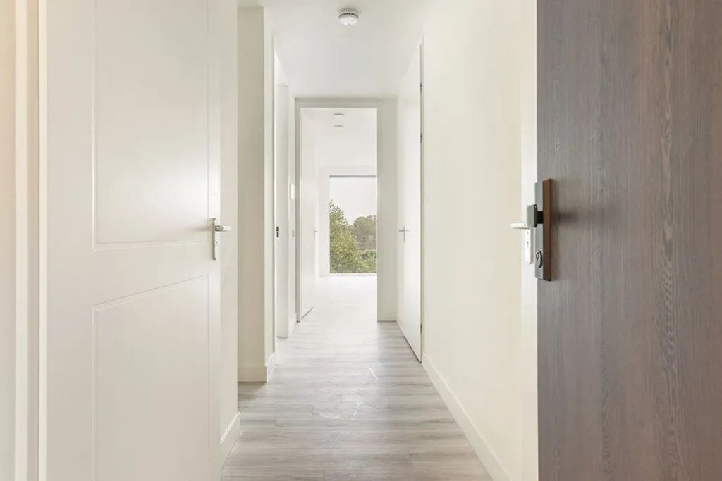 Entrée - Modern Portiekflat with Balcony in Rhoon